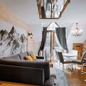 Apartament Biała Róża