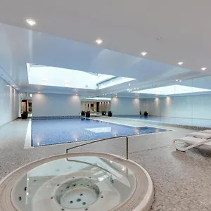  Lägenhet Waterlane Riverside Spa, Pool & Gym By Downtown Polen