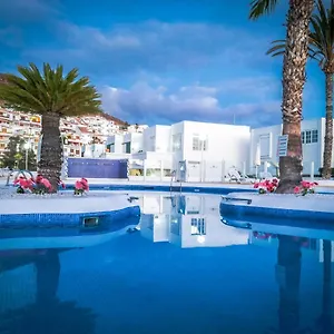 Apartment Renovated Flat With Balcony Near Las Vistas Beach Playa de las Americas (Tenerife)