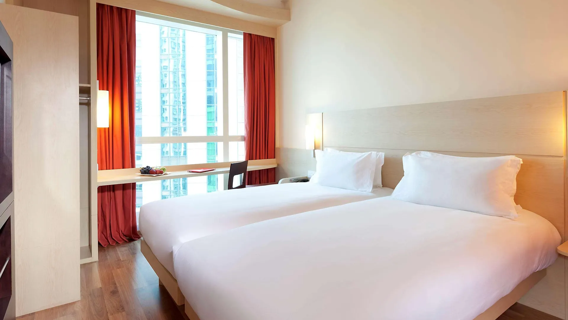 Ibis Hong Kong Central & Sheung Wan China